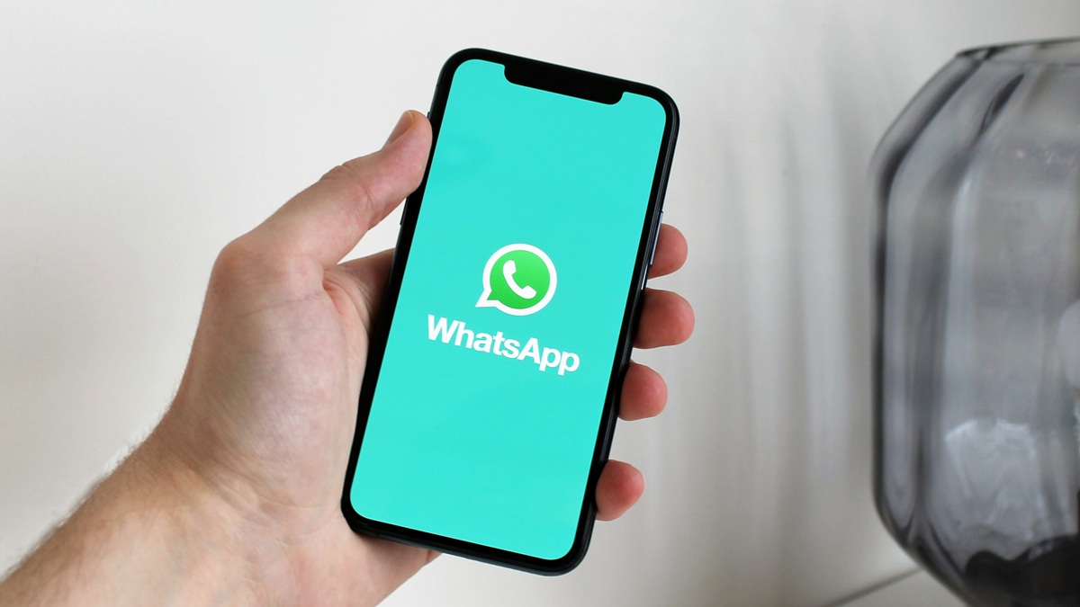 WhatsApp ने एक महीने में 98 लाख भारतीय अकाउंट किए बैन, आप तो नहीं कर रहे ये गलतियां