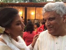 Shabana Azmi And Javed Akhtar Can't Take Eyes Off Each Other In 41st Wedding Anniversary Post