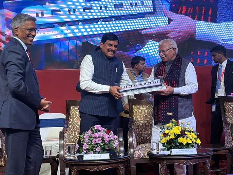 Bhopal Metro Rail: भोपाल मेट्रो रेल शुरू; CM मोहन व केंद्रीय मंत्री खट्&zwnj;टर ने दिखाई हरी झंडी, इतना है किराया