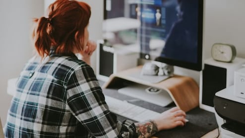 Employee Claims Company Fines Rs 100 For Not Wearing Ethnic on Fridays: "Is This Even Legal?"