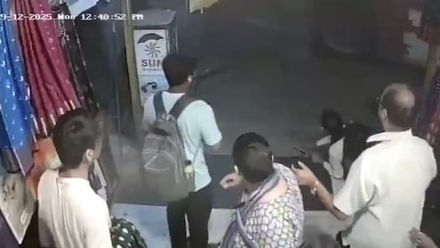 Video: Moment When Mumbai's BEST Bus Reversed, Crashed Into Pedestrians