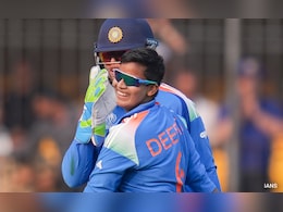 IND-W vs SL-W 3rd T20I: श्रीलंका के खिलाफ कहर बरपाने को तैयार दीप्ति शर्मा, तीसरे मैच में निशाने पर होगा वर्ल्ड रिकॉर्ड