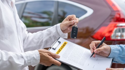 10 लाख रुपये की कार खरीद तो ली पर अब पछता रहे हैं? हर महीने जेब काटेगा ये खर्च, Expert ने क्‍या समझाया?