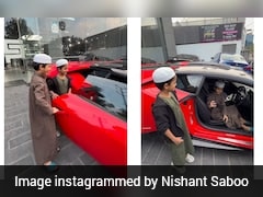 2 Boys Spot Lamborghini, Owner Lets Them Sit In The Supercar For Photos