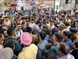 कैंसल हो सकती है फ्लाइट... इंडिगो की 1300 उड़ानें रद्द होने के बीच  दिल्ली एयरपोर्ट ने यात्रियों को भेजा अलर्ट