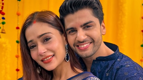 रामायण के लक्ष्मण की बहू बनीं सारा खान, सामने आई कपल की शादी की पहली फोटो