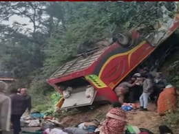 तीर्थयात्रियों से भरी बस सड़क से फिसलकर खाई में गिरी, आंध्र प्रदेश में बस हादसे में 9 लोगों की मौत