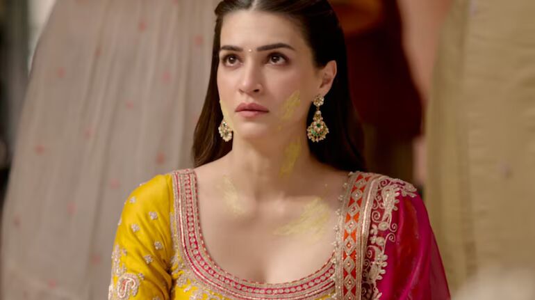 Kriti Sanon Reacts To <i>Tere Ishk Mein</i> Being Called 'Toxic': "These Terms Have Become Very Common Now"
