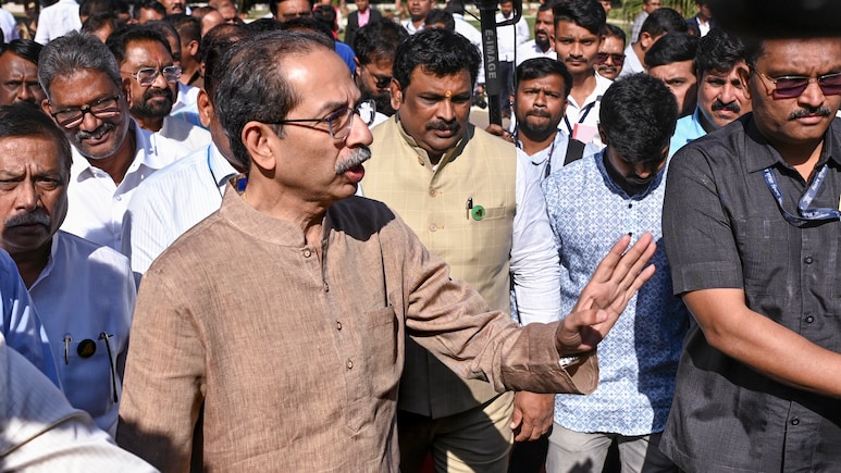 किसान, हिंदुत्व, वंदे मातरम... उद्धव ठाकरे का बीजेपी-शिंदे सरकार पर तीखा हमला