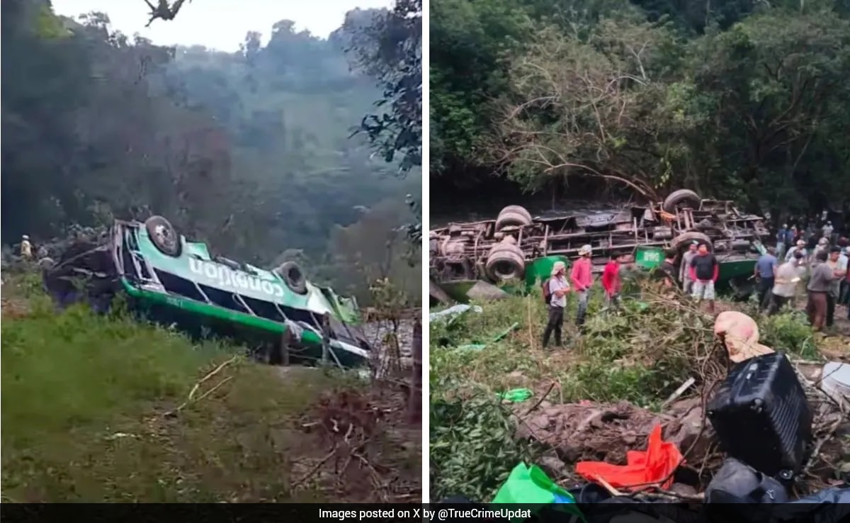 10 Killed, 32 Injured In Mexico Bus Crash On Christmas Eve