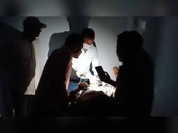 मोबाइल की रोशनी में मरीजों का इलाज, घंटों तक अंधेरे में डूबा रहा गोपालगंज का मॉडल अस्पताल