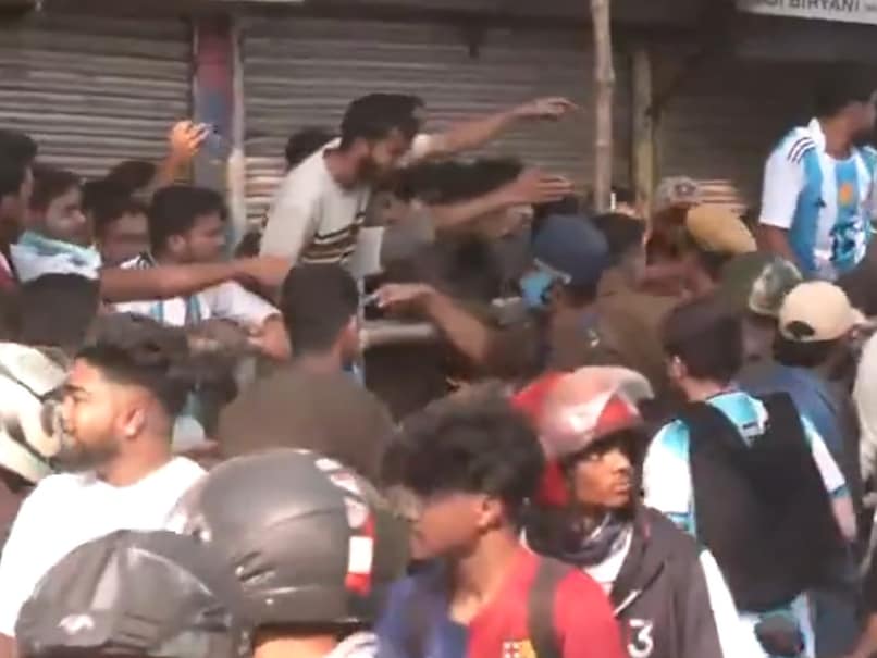 Watch: Police Use Force To Disperse Crowd Outside Lionel Messi's Hotel