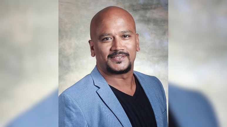 डूंगरपुर: भाजपा पार्षद के इंजीनियर बेटे की कनाडा में मौत, 14 दिन बाद घर पहुंचा शव 