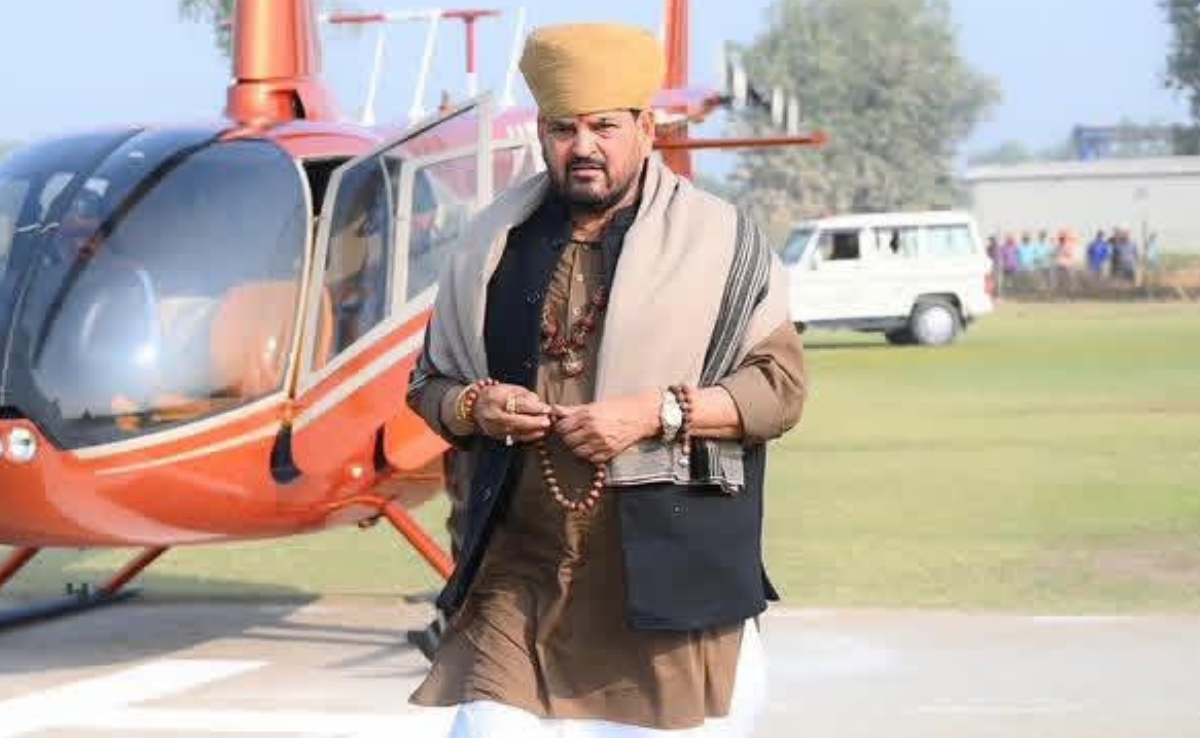 दबदबा है दबदबा... वाले बृजभूषण सिंह बोले-SIR को हिंदू मुसलमान न बनाएं,कफ सिरप मामले में धनंजय सिंह पर कहा...