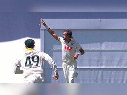 AUS vs ENG, 2nd Test: मिचेल स्टार्क ने वर्ल्ड रिकॉर्ड तोड़ मचाई खलबली, बने टेस्ट इतिहास के सबसे महान बाएं हाथ के तेज गेंदबाज