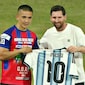 Sunil Chhetris Heartfelt Words Of Respect After Meeting Lionel Messi: "His Art Is My Antidote"