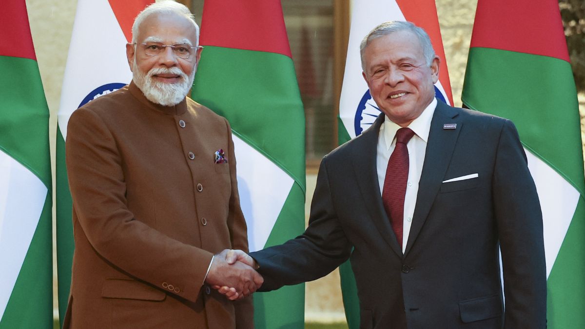 पैगंबर मोहम्मद के 41वें वंशज से हाथ मिलाने पहुंचे PM मोदी! जॉर्डन के राजा की शाही कहानी जान उड़ जाएंगे होश