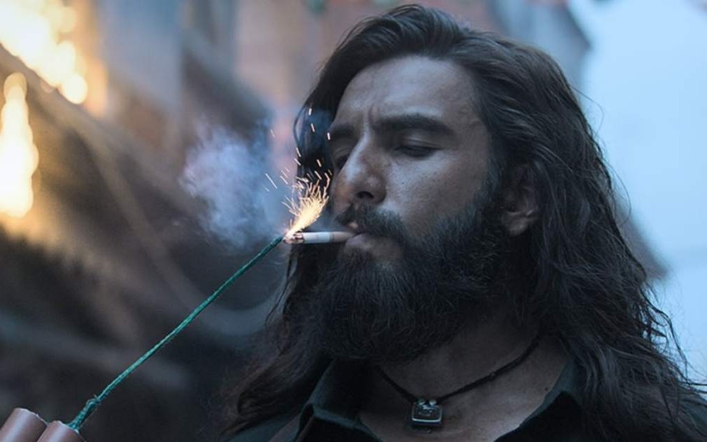 राजनीतिक विवाद में फंसी धुरंधर, जानें रणवीर सिंह की फिल्म को लेकर पाकिस्तान में क्यों मचा बवाल