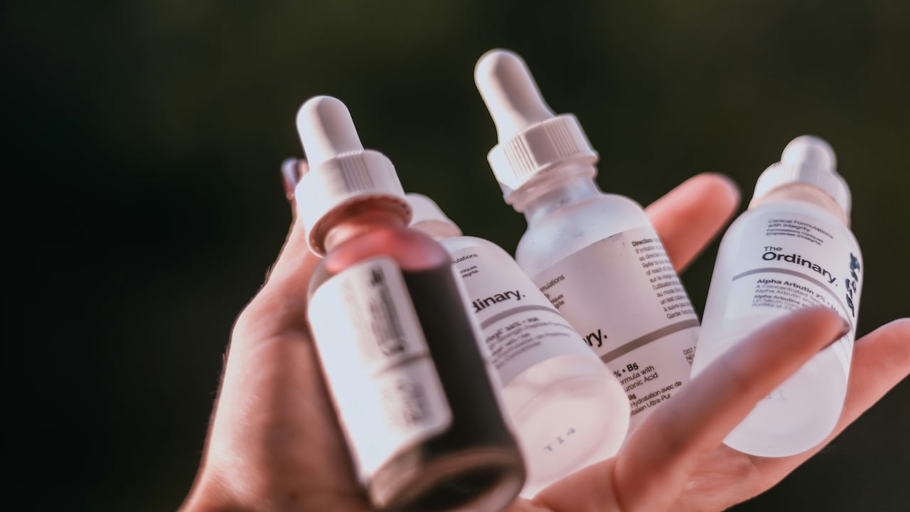 Deconstruct Serums Get A Real-World Price Tag With Myntra EORS Min 50% Off Deconstruct Serums Get A Real-World Price Tag With Myntra EORS Min 50% Off
