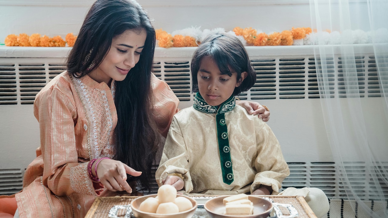 Shop stylish and comfortable ethnic wear for kids at great discounts on Amazon