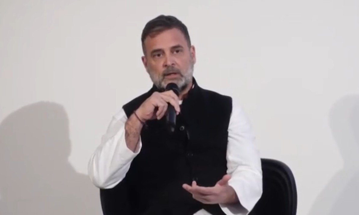 संविधान को खत्म करना चाहती है BJP, भारत के लोकतंत्र पर हमला, वैश्विक लोकतंत्र पर हमला है: राहुल गांधी