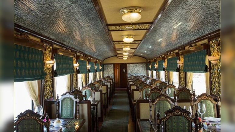 THAR से भी महंगा है इस भारतीय ट्रेन का टिकट! लोग कहते है पटरियों पर चलता 5 स्टार होटल