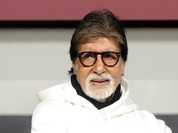 Amitabh Bachchan को क्रिसमस पर हुआ इस खाने की चीज का लालच, बोले- चपड़ चपड़ खा रहे हैं