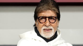 अमिताभ बच्चन को क्रिसमस पर हुआ इस चीज का लालच, बोले- चपड़ चपड़ खा रहे हैं