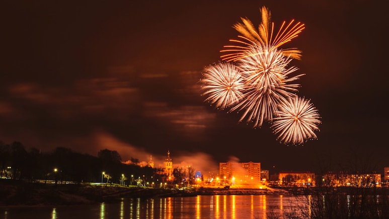 दुनिया में सबसे बड़े मुस्लिम आबादी वाले देश में नए साल के जश्न पर बैन, न पटाखे और न सड़क पर शोर