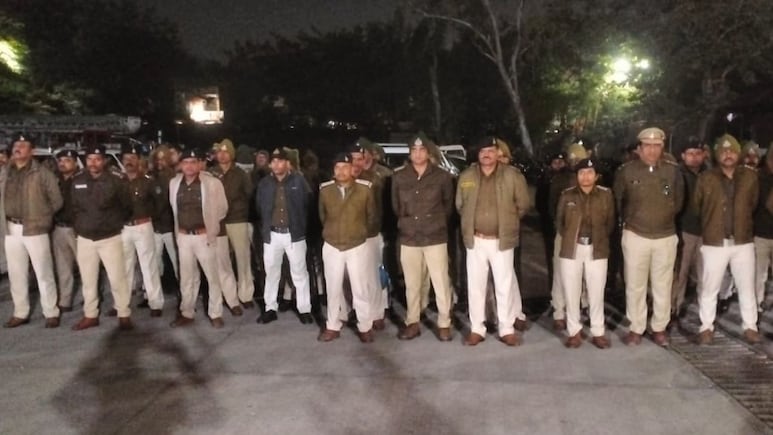 भोपाल पुल&zwj;िस आधी रात को अचानक आई एक्&zwj;शन में, ईरानी डेरे से पकड़ लाई 6 राज्यों के 32 वांटेड&nbsp;