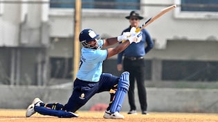 Vijay Hazare Trophy Live Updates: शतक से 7 रन दूर सरफराज खान
