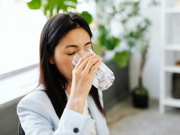 The Water Check: 5 Signs You May Be Severely Dehydrated During Winters