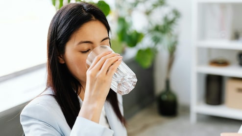 The Water Check: 5 Signs You May Be Severely Dehydrated During Winters