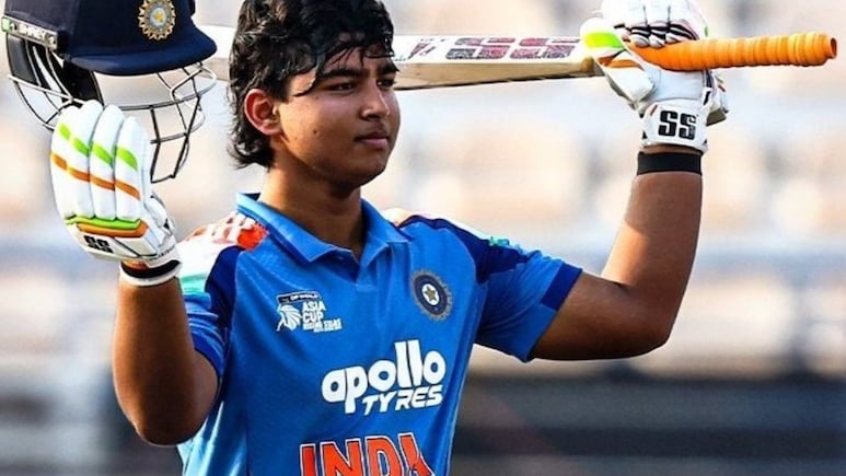 INDU19 vs UAEU19: छोटे वैभव सूर्यवंशी का बड़ा कारनामा,  की विराट और गिल के बड़े रिकॉर्ड की बराबरी, तोड़ने के भी कई मौके