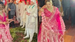 सासू अशी असेल तर मुलगी कशी...सासूबाईंनी नवरदेवाचं असं केलं स्वागत की.. वऱ्हाडात संचारला जबरदस्त उत्साह, VIDEO