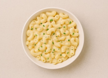 6 Tips To Make Restaurant-Style White Sauce Pasta At Home
