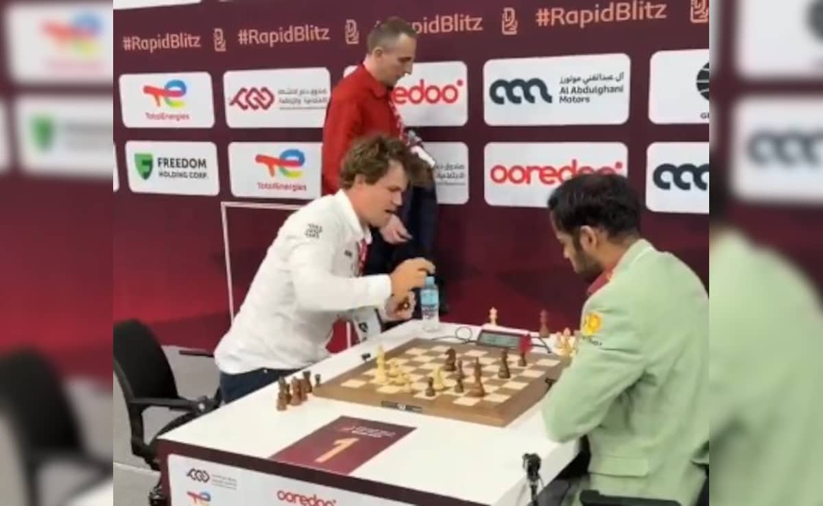 Magnus Carlsen Left Fuming After Losing To Indian Star Arjun Erigaisi At World Championship, Angry Act Goes Viral. Watch