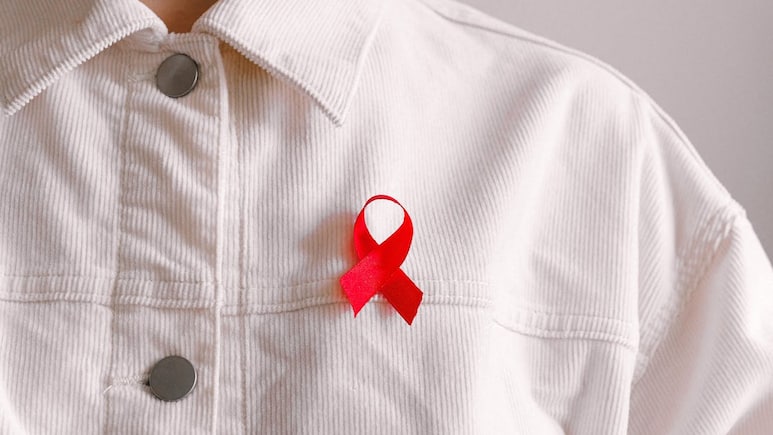 World AIDS Day 2025: Early Warning Signs Of HIV Infection You Shouldn't Ignore