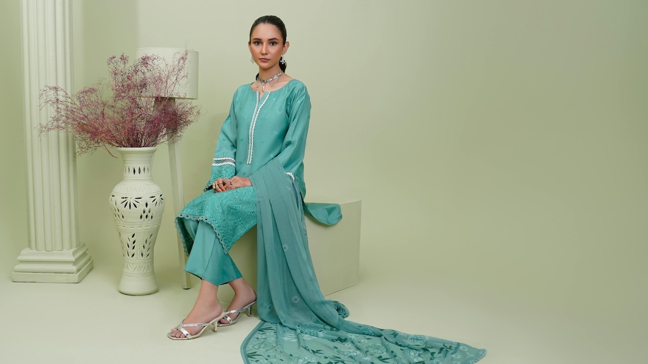 Explore stylish kurtas that are totally worth checking out this season