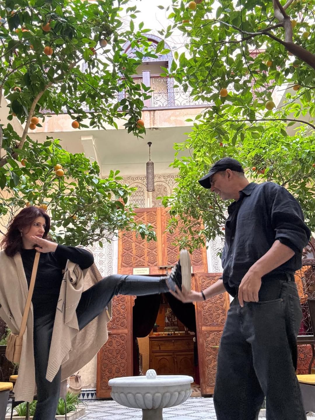 Akshay Kumar Shares Unseen Pic With Twinkle Khanna On Her 52nd Birthday: "You Still Hit Me Harder Than Any Stunt Ever Did"