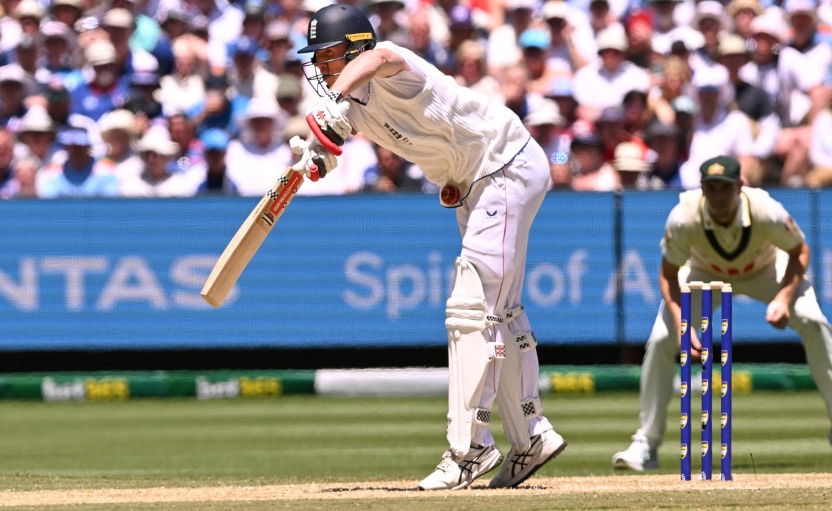 Australia vs England Live Score, 4th Ashes Test Day 2 LIVE: Mitchell Starc Strikes As Australia Get Big Wicket vs England