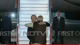 PM Modi's Surprise Appearance At Airport And A Hug For Putin