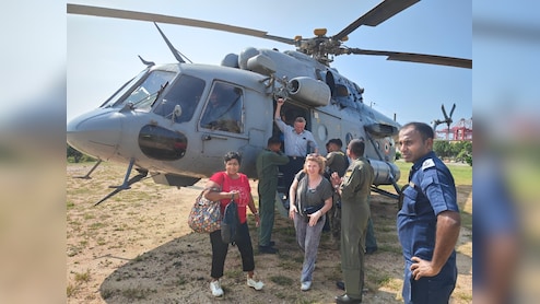 ऑपरेशन सागर बंधु: भारतीय वायुसेना ने श्रीलंका में फंसे पाकिस्तानी और बांग्लादेशी समेत 30 देशों के लोगों को सुरक्षित निकाला