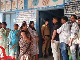 LIVE: महाराष्‍ट्र नगर निकाय चुनाव में सुबह  11.30 बजे तक 17.11% वोटिंग, 21 दिसंबर को आएंगे नतीजे