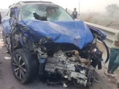 दिल्ली-मुंबई एक्सप्रेसवे पर बड़ा हादसा, 25 गाड़ी आपस में टकराई, चार की मौके पर ही दर्दनाक मौत