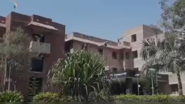 धर्मशास्&zwj;त्र और ज्&zwj;योत&zwj;िष जैसे 6 पदों पर एक भी योग्&zwj;य अभ्&zwj;यर्थी नहीं म&zwj;िला, परीक्षा में हो गए फेल