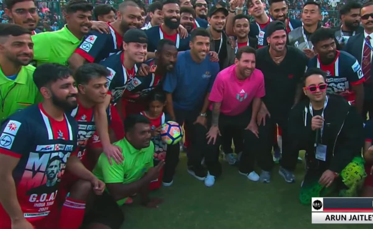 Lionel Messi GOAT Tour Of India Live Updates: Ex-India Goalkeeper Meets Lionel Messi At Arun Jaitley Stadium