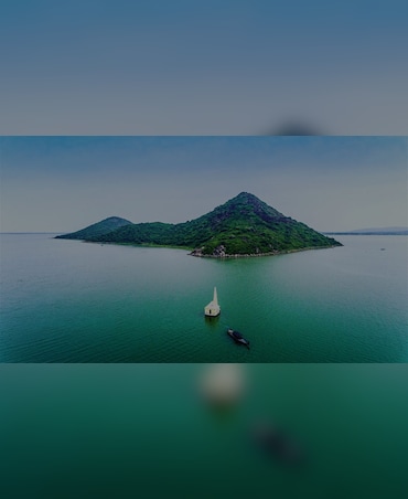 What's The Largest Lagoon In Asia