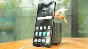 Wobble 1 Hands-On Review | 120Hz Dolby Vision AMOLED At Rs 22,000!