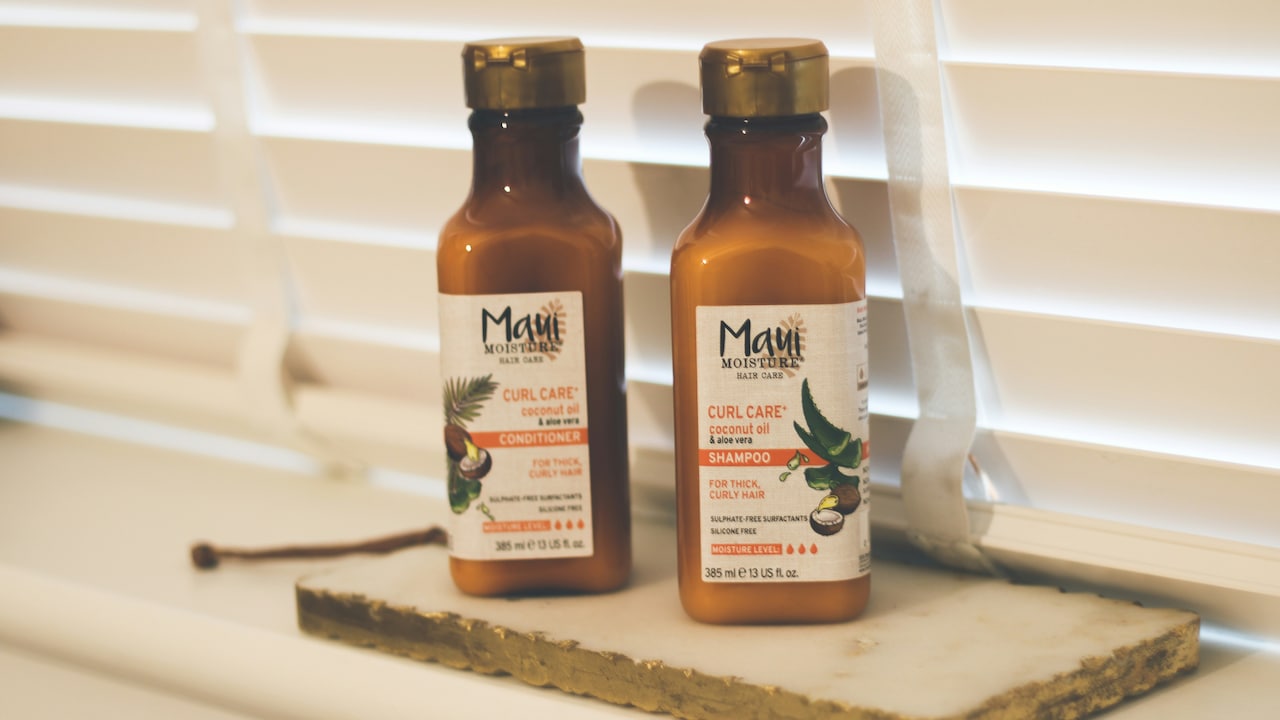 Top 5 Conditioners For Frizzy, Weak or Thin Hair Under ₹600 Top 5 Conditioners For Frizzy, Weak or Thin Hair Under ₹600